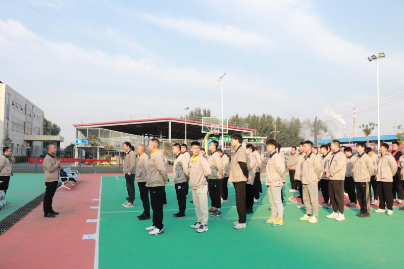 躍動(dòng)籃球  燃動(dòng)泓力